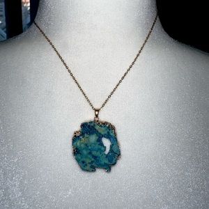 Raw Multi Color Amethyst Crystal Quartz Druzy Pendant Gold tone plated Necklace